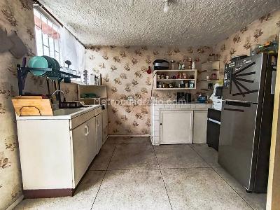 Casa de 4 alcobas en venta en Los Alcazares, Bogotá, 180 m² · foto 6 de 16