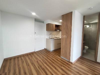 Apartaestudio en arriendo en Quintas Del Redil, Bogotá · foto 9 de 19