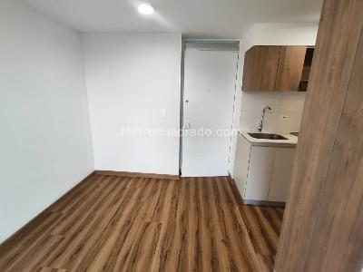 Apartaestudio en arriendo en Quintas Del Redil, Bogotá · foto 18 de 19