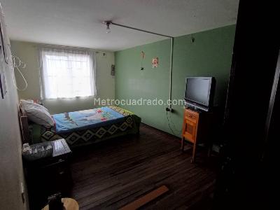 Casa en venta en Jorge Eliecer Gaitan, Bogotá · foto 7 de 17