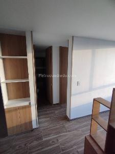 Apartaestudio en venta en El Redil, Bogotá, 29 m² · foto 7 de 17