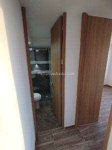 Apartaestudio en venta en El Redil, Bogotá, 29 m² · foto 9 de 17