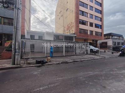 Casa en Arriendo, El Lago, Bogotá D.C.