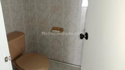 Casa de 5 alcobas en venta en Bosques De Mariana, Bogotá, 208 m² · foto 14 de 20
