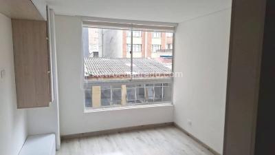 Apartaestudio en arriendo en La Veracruz, Bogotá, 25 m² · foto 8 de 19