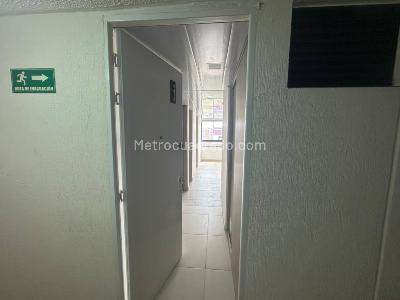 Apartamento de 2 alcobas en arriendo en Ciudad La Salle, Bogotá, 40 m² · foto 4 de 20