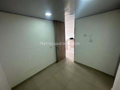 Apartamento de 2 alcobas en arriendo en Ciudad La Salle, Bogotá, 40 m² · foto 9 de 20