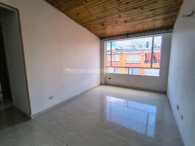 Apartamento de 3 alcobas en arriendo en Nuevo Tecno, Bogotá, 50 m² · foto 3 de 14