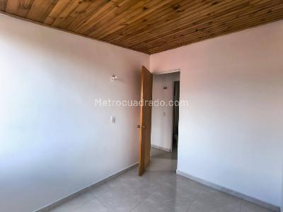Apartamento de 3 alcobas en arriendo en Nuevo Tecno, Bogotá, 50 m² · foto 9 de 14