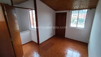 Casa en venta en La Esperanza De Tibanica, Bogotá · foto 11 de 13