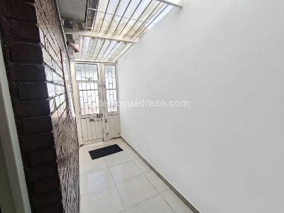 Casa de 5 alcobas en venta en Acevedo Tejada, Bogotá, 106 m² · foto 4 de 20
