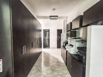 Casa de 5 alcobas en venta en Acevedo Tejada, Bogotá, 106 m² · foto 19 de 20