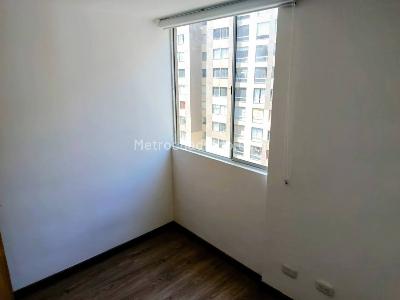 Apartamento en arriendo en El Refugio Fontibon San Pablo, Bogotá · foto 12 de 20