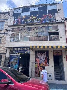 Casa de 5 alcobas en venta en Ricaurte, Bogotá, 220 m² · foto 2 de 20