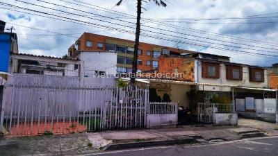 Casa de 5 alcobas en venta en Britalia Las Margaritas, Bogotá, 155 m² · foto 2 de 6