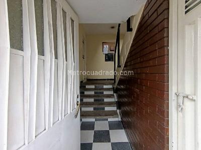 Apartamento de 3 alcobas en venta en Kennedy Oriental Super Mz 7, Bogotá, 67 m² · foto 2 de 20