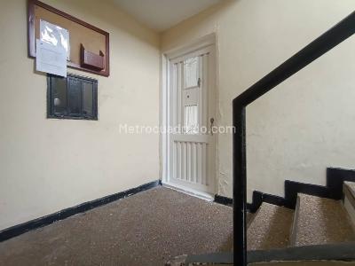 Apartamento de 3 alcobas en venta en Kennedy Oriental Super Mz 7, Bogotá, 67 m² · foto 3 de 20