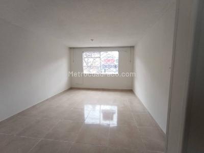 Apartamento de 3 alcobas en venta en Kennedy Oriental Super Mz 7, Bogotá, 67 m² · foto 8 de 20
