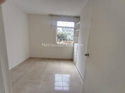 Apartamento de 3 alcobas en venta en Kennedy Oriental Super Mz 7, Bogotá, 67 m² · foto 9 de 20