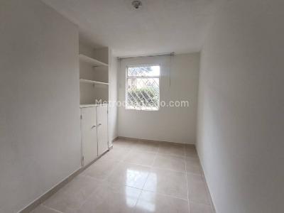Apartamento de 3 alcobas en venta en Kennedy Oriental Super Mz 7, Bogotá, 67 m² · foto 11 de 20