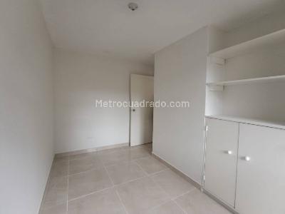 Apartamento de 3 alcobas en venta en Kennedy Oriental Super Mz 7, Bogotá, 67 m² · foto 14 de 20
