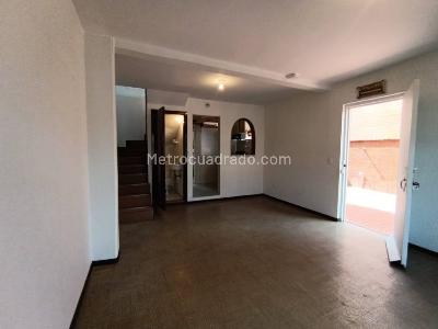 Casa de 5 alcobas en venta en Las Margaritas, Bogotá, 183 m² · foto 5 de 20