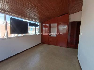 Casa de 5 alcobas en venta en Las Margaritas, Bogotá, 183 m² · foto 8 de 20
