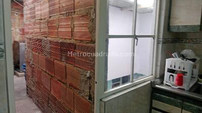 Casa de 5 alcobas en venta en El Refugio Sector Santa Librada, Bogotá, 210 m² · foto 11 de 18