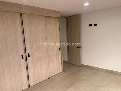 Apartamento de 1 alcoba en arriendo en Villa Mayor Oriental, Bogotá, 43 m² · foto 4 de 9