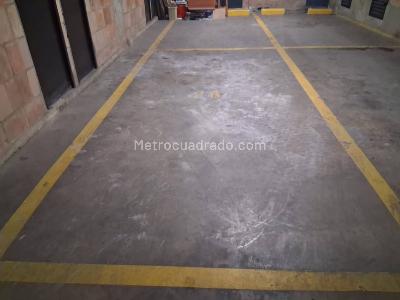 Apartamento en arriendo en Cedritos, Bogotá · foto 2 de 20