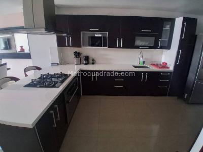 Apartamento en arriendo en Cedritos, Bogotá · foto 18 de 20