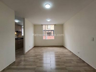 Apartamento de 2 alcobas en arriendo en Cerros De Oriente 2 Sector, Bogotá, 75 m² · foto 3 de 17