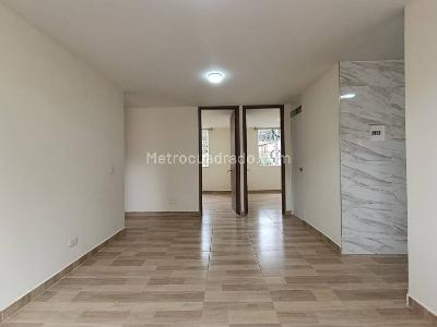 Apartamento de 2 alcobas en arriendo en Cerros De Oriente 2 Sector, Bogotá, 75 m² · foto 4 de 17