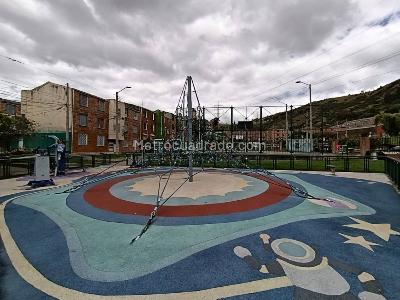 Apartamento de 2 alcobas en arriendo en Cerros De Oriente 2 Sector, Bogotá, 75 m² · foto 16 de 17