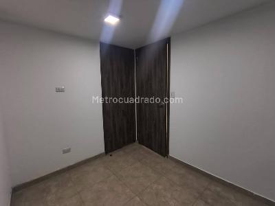 Apartamento de 2 alcobas en arriendo en Santa Isabel Occidental, Bogotá, 65 m² · foto 8 de 12
