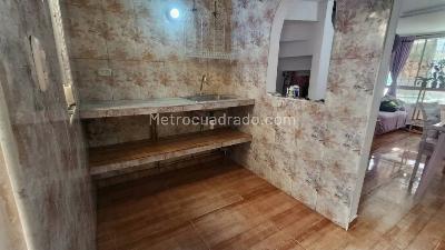 Casa de 4 alcobas en venta en Calandaima, Bogotá, 30 m² · foto 6 de 19
