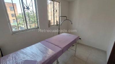 Casa de 4 alcobas en venta en Calandaima, Bogotá, 30 m² · foto 8 de 19