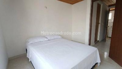 Casa de 4 alcobas en venta en Calandaima, Bogotá, 30 m² · foto 10 de 19