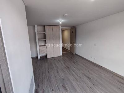 Apartaestudio en arriendo en Lago Gaitan, Bogotá, 25 m² · foto 8 de 15