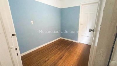 Casa de 5 alcobas en venta en San Luis, Bogotá, 186 m² · foto 8 de 17