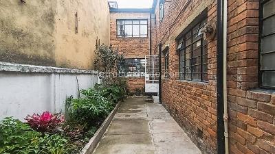 Casa de 5 alcobas en venta en San Luis, Bogotá, 186 m² · foto 16 de 17