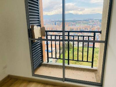 Apartamento de 3 alcobas en arriendo en Urbanizacion Castilla, Bogotá, 65 m² · foto 4 de 20