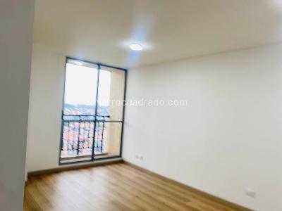 Apartamento de 3 alcobas en arriendo en Urbanizacion Castilla, Bogotá, 65 m² · foto 6 de 20