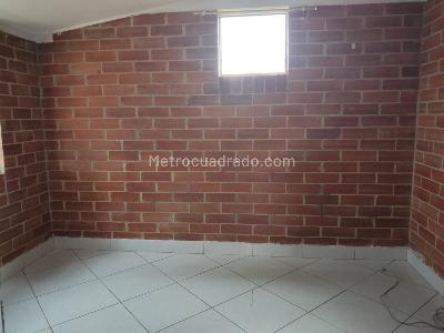 Casa de 2 alcobas en arriendo en Gran Granada, Bogotá, 64 m² · foto 3 de 19