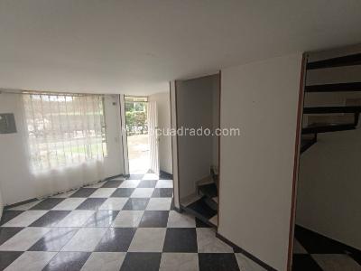 Casa de 4 alcobas en arriendo en Britalia Norte, Bogotá, 110 m² · foto 3 de 20