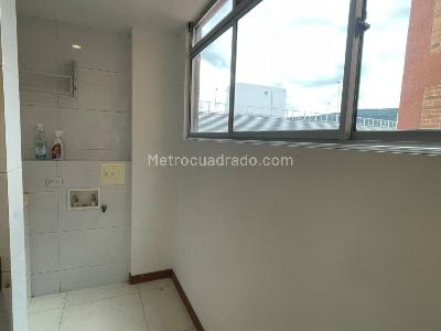 Apartamento de 1 alcoba en venta en Santa Barbara Central, Bogotá, 60 m² · foto 9 de 20