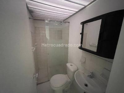 Casa de 4 alcobas en venta en Villas De Granada, Bogotá, 90 m² · foto 3 de 20