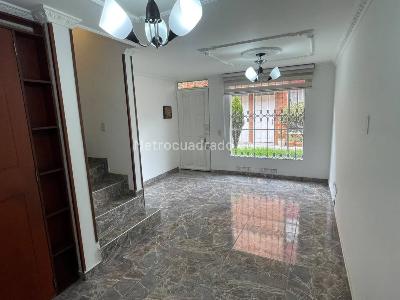 Casa de 4 alcobas en venta en Castilla, Bogotá, 65 m² · foto 12 de 20