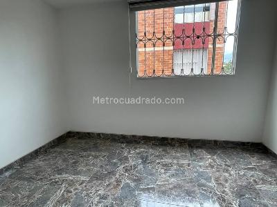 Casa de 4 alcobas en venta en Castilla, Bogotá, 65 m² · foto 14 de 20