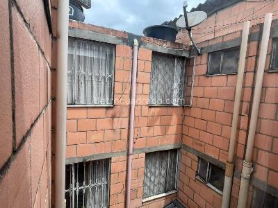 Casa de 4 alcobas en venta en Castilla, Bogotá, 65 m² · foto 16 de 20